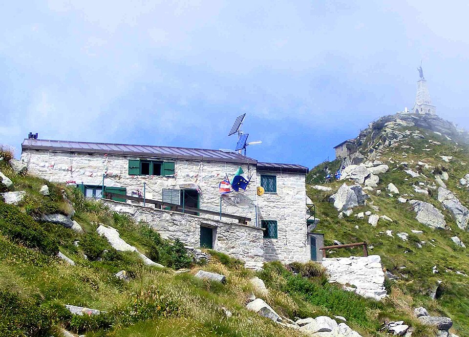 Rifugio Mombarone (Piemonte)