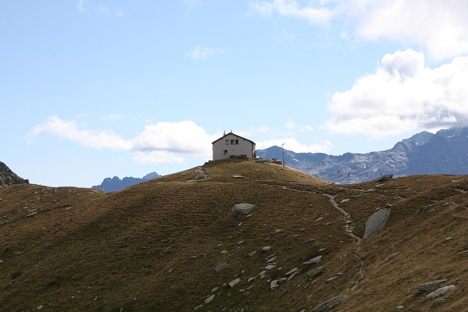 Rifugio Giovanni Bertacchi (Lombardia)