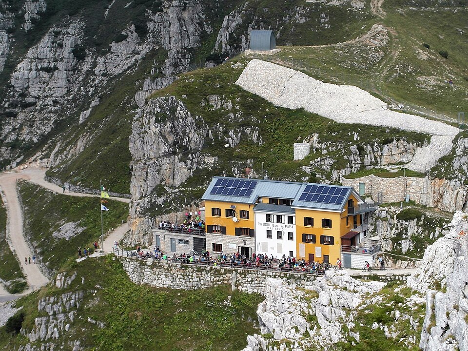 Rifugio Achille Papa (Veneto)