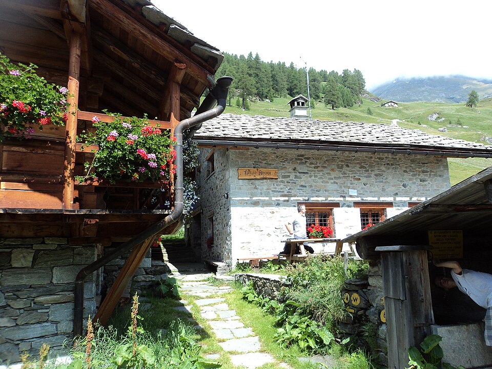 Rifugio Alpenzù (Valle d’Aosta)