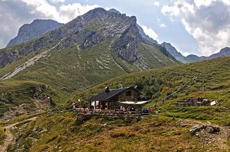 Rifugio Lago Branchino (Lombardia)