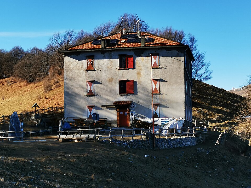Rifugio Prabello (Lombardia)