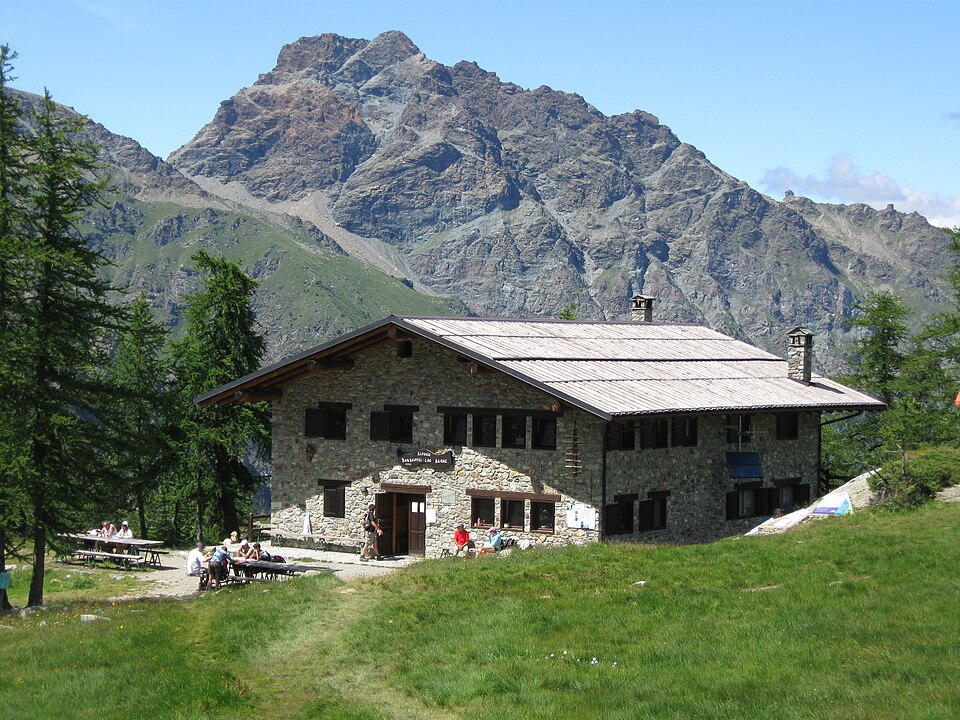 Rifugio Barbustel (Valle d’Aosta)