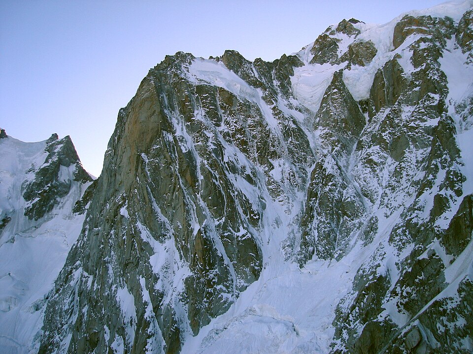Grand Pilier d'Angle (Valle d’Aosta)