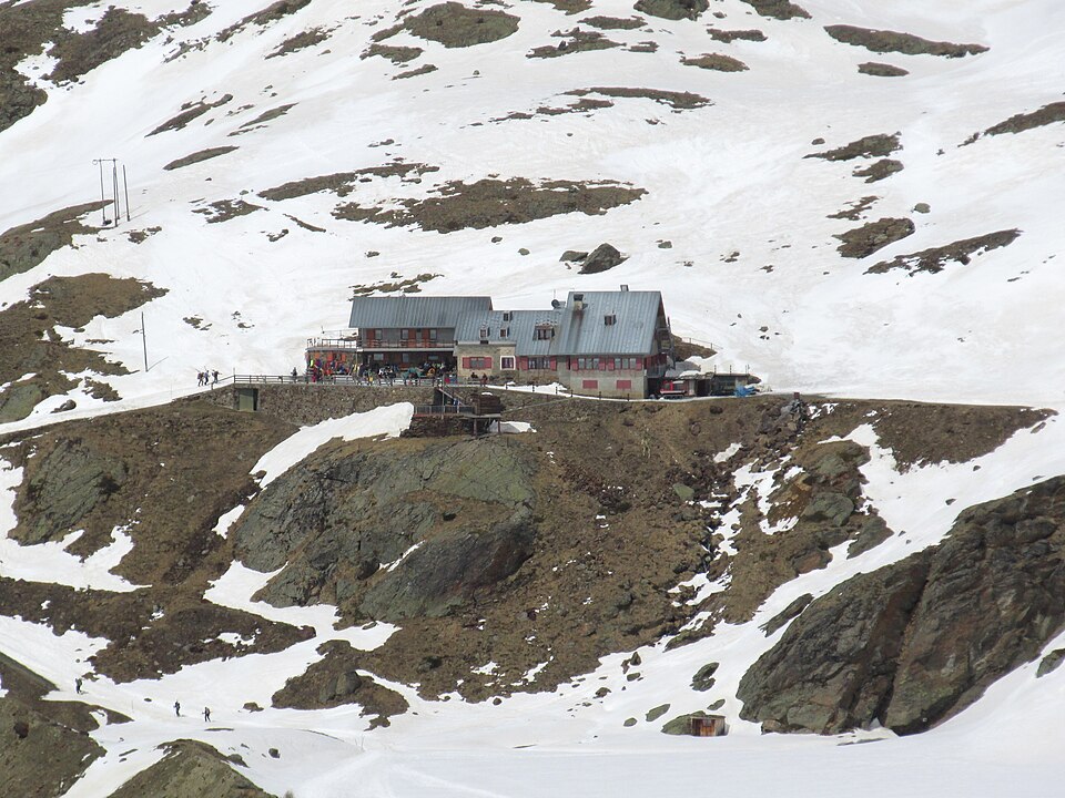 Rifugio Cesare Branca (Lombardia)