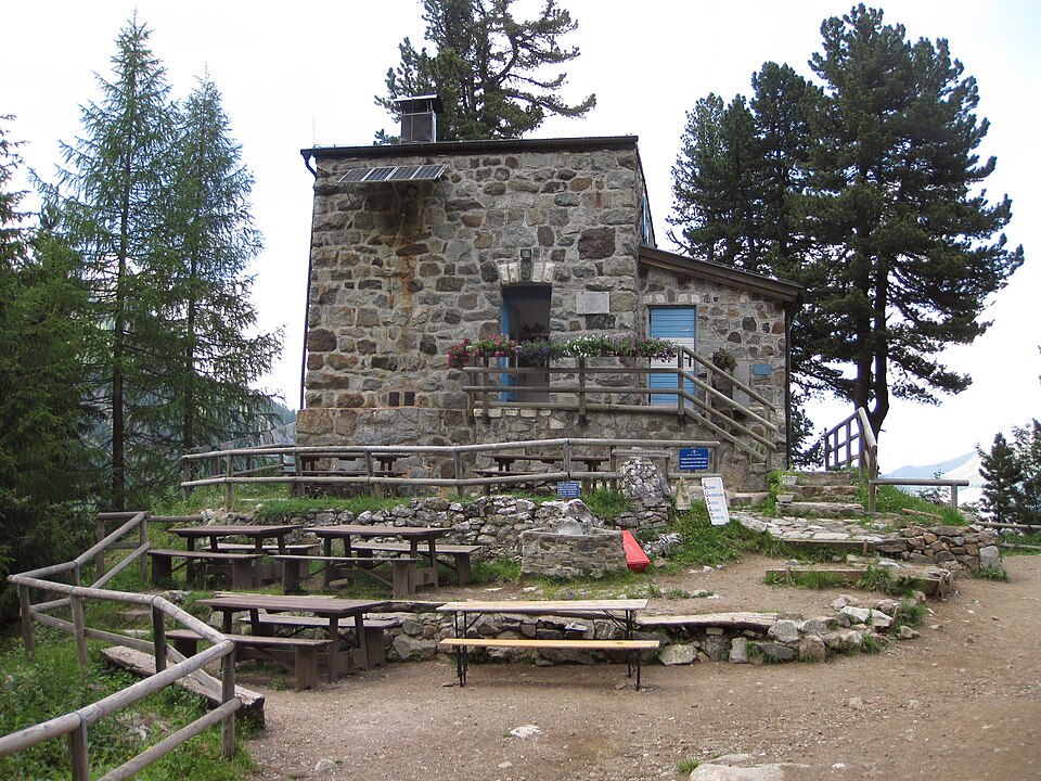Rifugio Monzoni Torquato Taramelli (Trentino-Alto Adige)