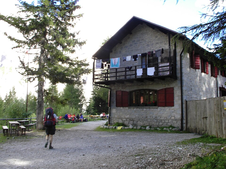 Rifugio Mario Vazzoler (Veneto)