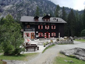 Rifugio Adamello Collini al Bèdole (Trentino-Alto Adige)