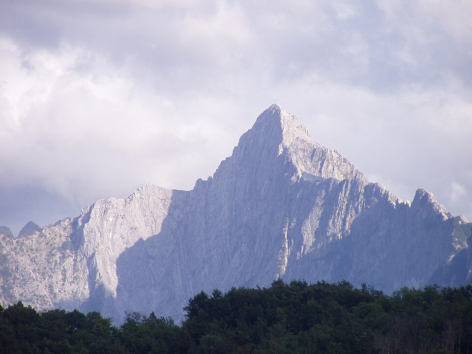 Pizzo d'Uccello (Toscana)