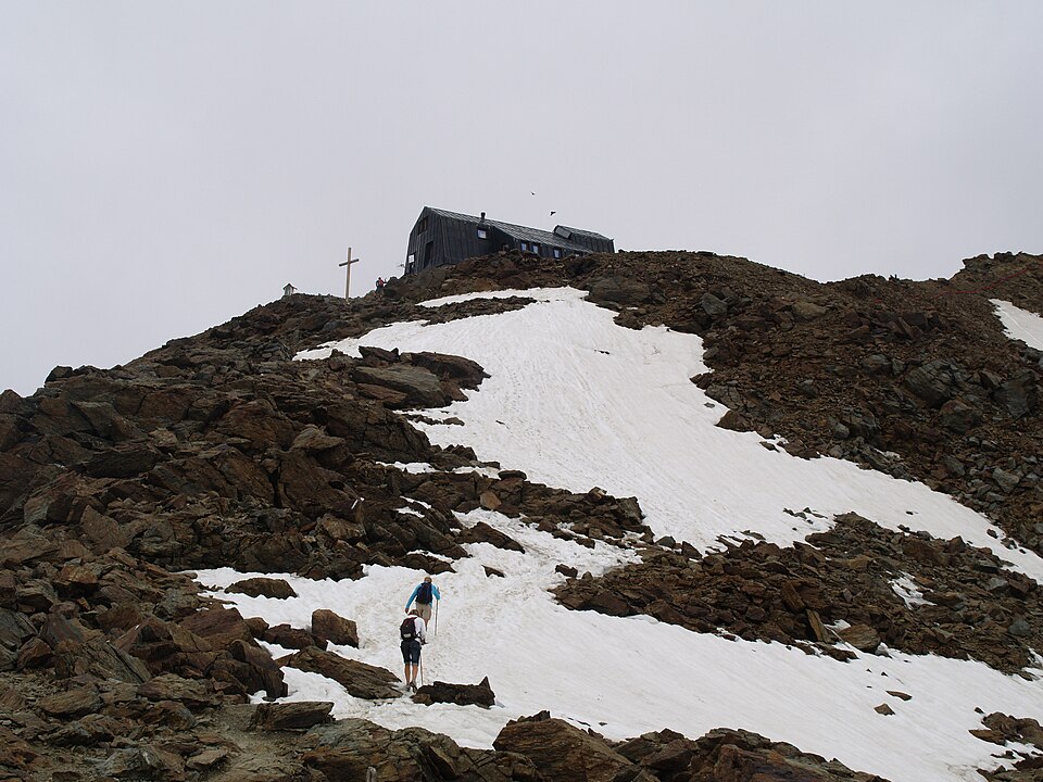 Rifugio Vioz (Trentino-Alto Adige)